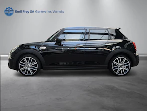 https://vehicle.imgix.net/4296221/f47fd439-f712-4490-af4b-015edce9418b.jpg