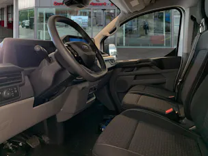 Ford Transit C Van 320 L1 2.5 Duratec 233 Trend PHEV