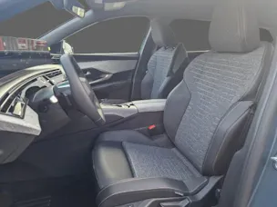 Peugeot 5008 1.2 Hybrid Allure