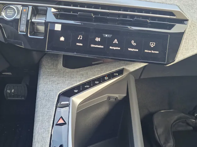 Peugeot 5008 1.2 Hybrid Allure