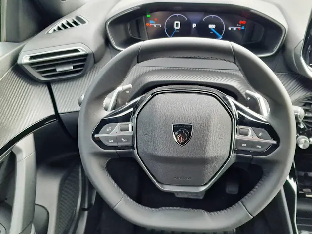 Peugeot 2008 1.2 Hybrid Allure Premium