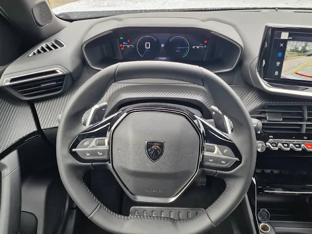 Peugeot 2008 1.2 Hybrid 145 Allure Premium