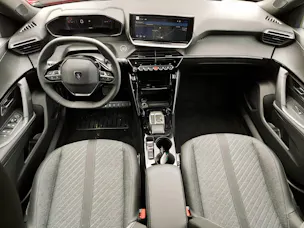 Peugeot 2008 1.2 Hybrid Allure