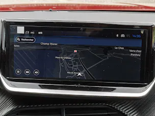 Peugeot 2008 1.2 Hybrid Allure