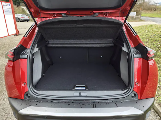 Peugeot 2008 1.2 Hybrid Allure