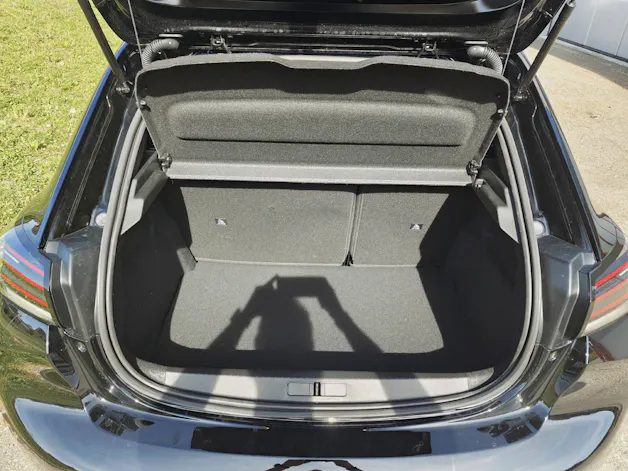 Peugeot 208 1.2 Hybrid Allure Premium
