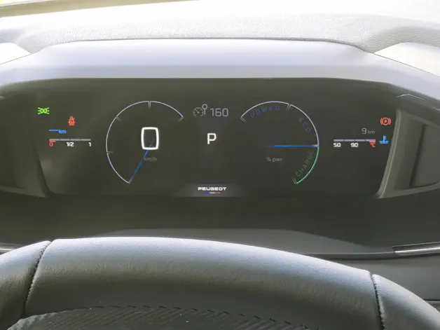Peugeot 208 1.2 Hybrid Allure Premium