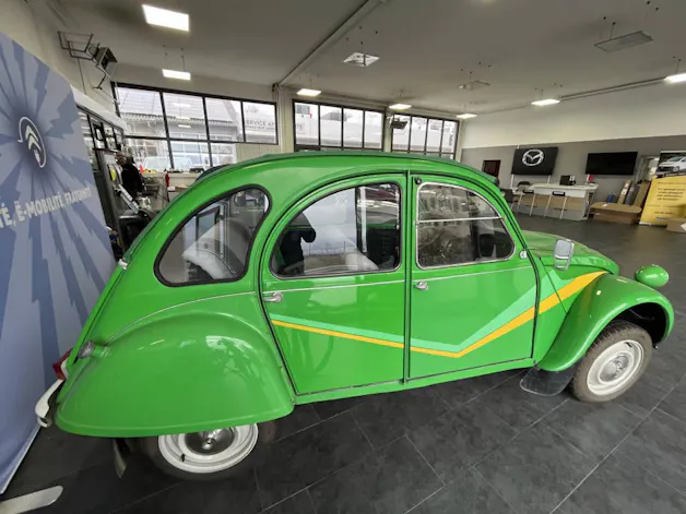 Citroën 2CV6 Special