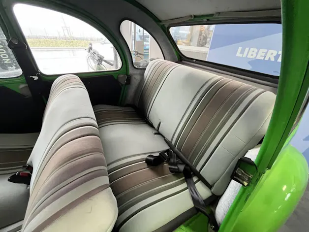 Citroën 2CV6 Special