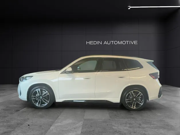 BMW X1 20d xDrive paddles