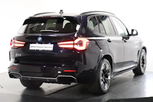 Fahrzeugbild BMW iX3 E-Motor