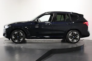 Fahrzeugbild BMW iX3 E-Motor