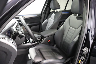 https://vehicle.imgix.net/4296397/bdd9cdef-2622-42a9-8292-95f124e90675.JPG