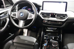 Fahrzeugbild BMW iX3 E-Motor