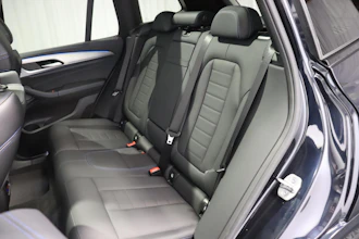 https://vehicle.imgix.net/4296397/ec4a7030-3012-4b9c-b381-36eb4a8c47f9.JPG