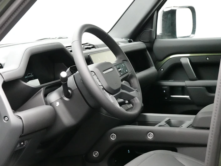 immagine del veicolo LAND ROVER DEFENDER