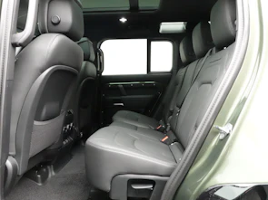 immagine del veicolo LAND ROVER Defender 110 3.0 D I6 250 X-Dynamic SE