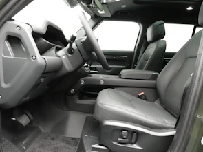 immagine del veicolo LAND ROVER Defender 110 3.0 D I6 250 X-Dynamic SE