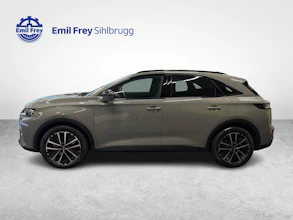 https://vehicle.imgix.net/4296463/06f1ea4b-b69a-4147-b4a9-603183bd7b37.jpg