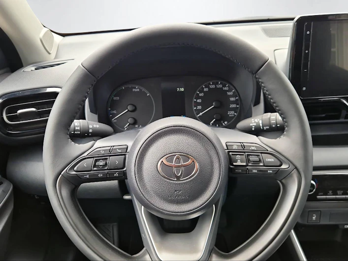Fahrzeugbild TOYOTA YARIS