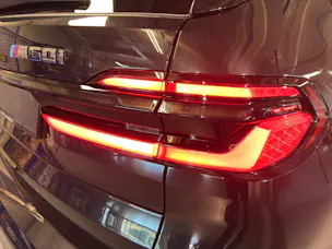 BMW X7 M60i
