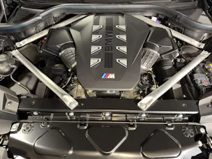 BMW X7 M60i