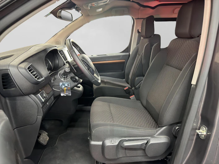 Fahrzeugbild TOYOTA PROACE
