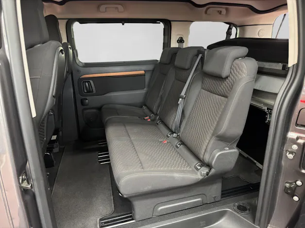 Toyota PROACE Verso L1 2.0 D Trend