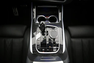 https://vehicle.imgix.net/4296545/42ec13dd-b7ea-40fd-94b4-4f0a1c3ef67e.jpg