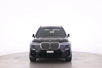 https://vehicle.imgix.net/4296545/c4e65efb-1ba5-4198-bb3f-646292dadb22.jpg