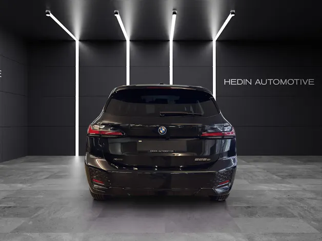 BMW 225e xDrive paddles Active Tourer
