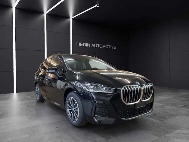 BMW 225e xDrive paddles Active Tourer