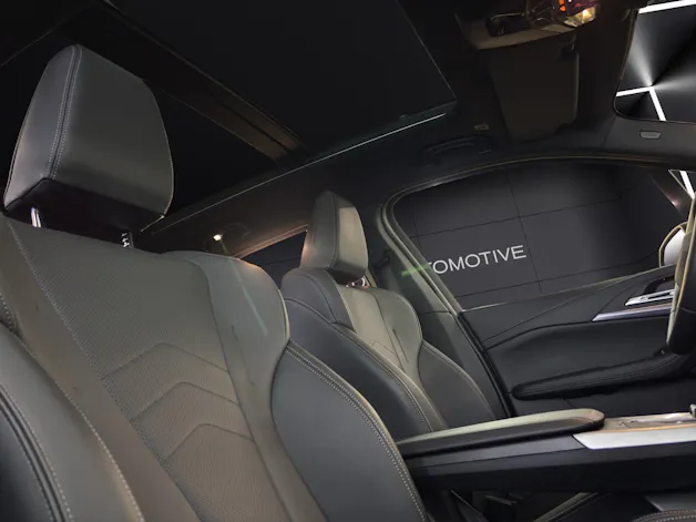 BMW 225e xDrive paddles Active Tourer