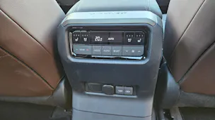 Toyota Land Cruiser 2.8 First Edition