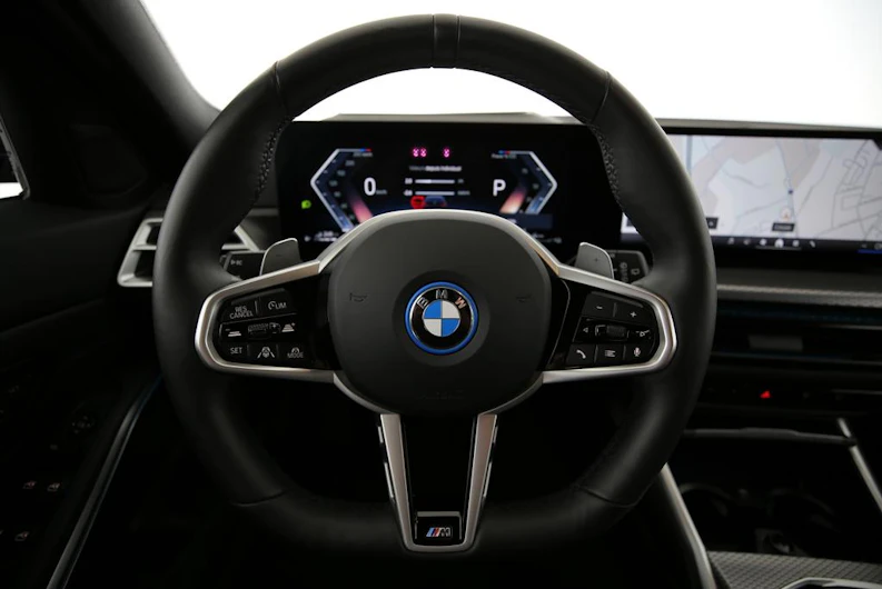 Fahrzeugbild BMW 3 SERIES