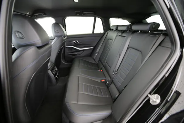 BMW 330e xDrive SAG Touring