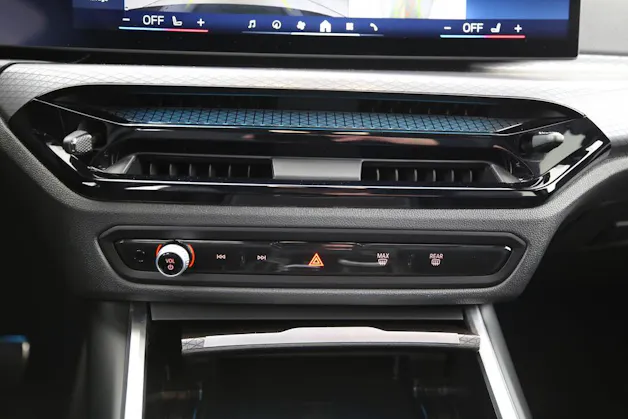 BMW 330e xDrive SAG Touring