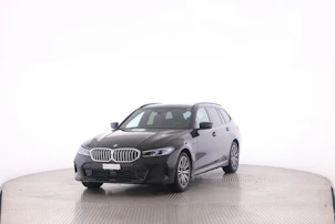 Fahrzeugbild BMW 330e xDrive SAG Touring