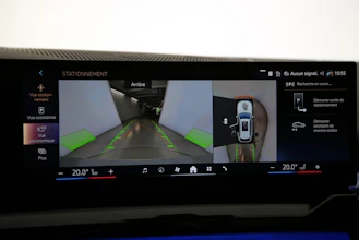 https://vehicle.imgix.net/4296622/4d4639b9-4d0a-4dc1-977e-f7fcec6640a8.jpg