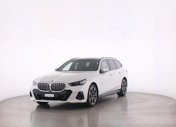 immagine del veicolo BMW 520d xDrive Touring immagine del veicolo BMW 520d xDrive Touring