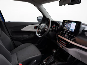 Fahrzeugbild SUZUKI Swift 1.2 Sakura Hybrid