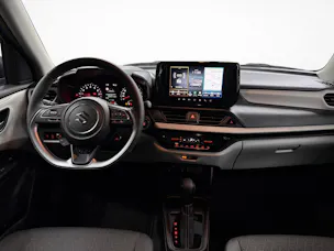 Suzuki Swift 1.2 Sakura Hybrid