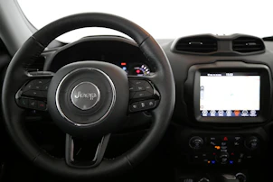 image du véhicule JEEP Renegade 1.3 S 4xe