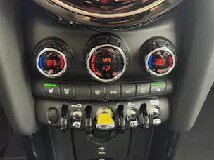 Mini F56 Cooper SE