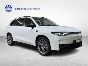 https://vehicle.imgix.net/4296672/de236b6a-3f05-4440-ba12-22f1e2413108.jpg