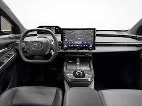 https://vehicle.imgix.net/4296689/fc7f2168-454b-4774-bf2c-3469eae0468f.jpg