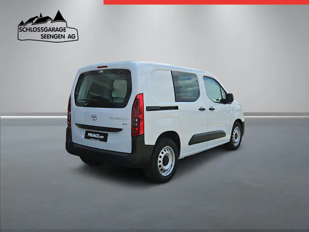 Toyota PROACE CITY Van L1 52KWh Active