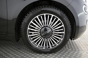 Fahrzeugbild FIAT 500 Icon