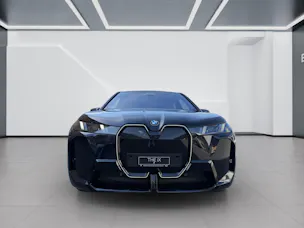 BMW iX xDrive60