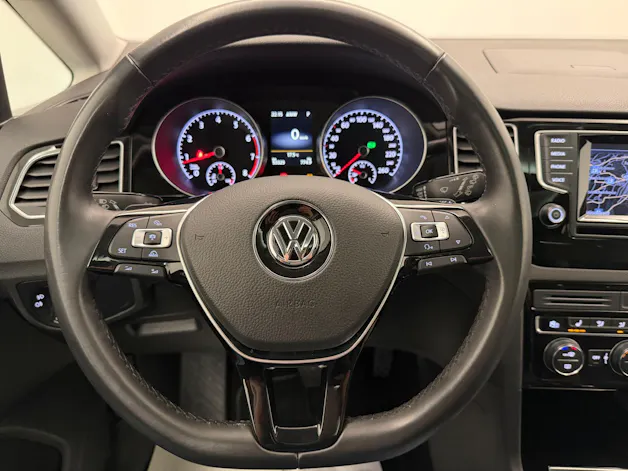 VW Golf VII Sportsvan 1.4 TSI 150 Highline DSG